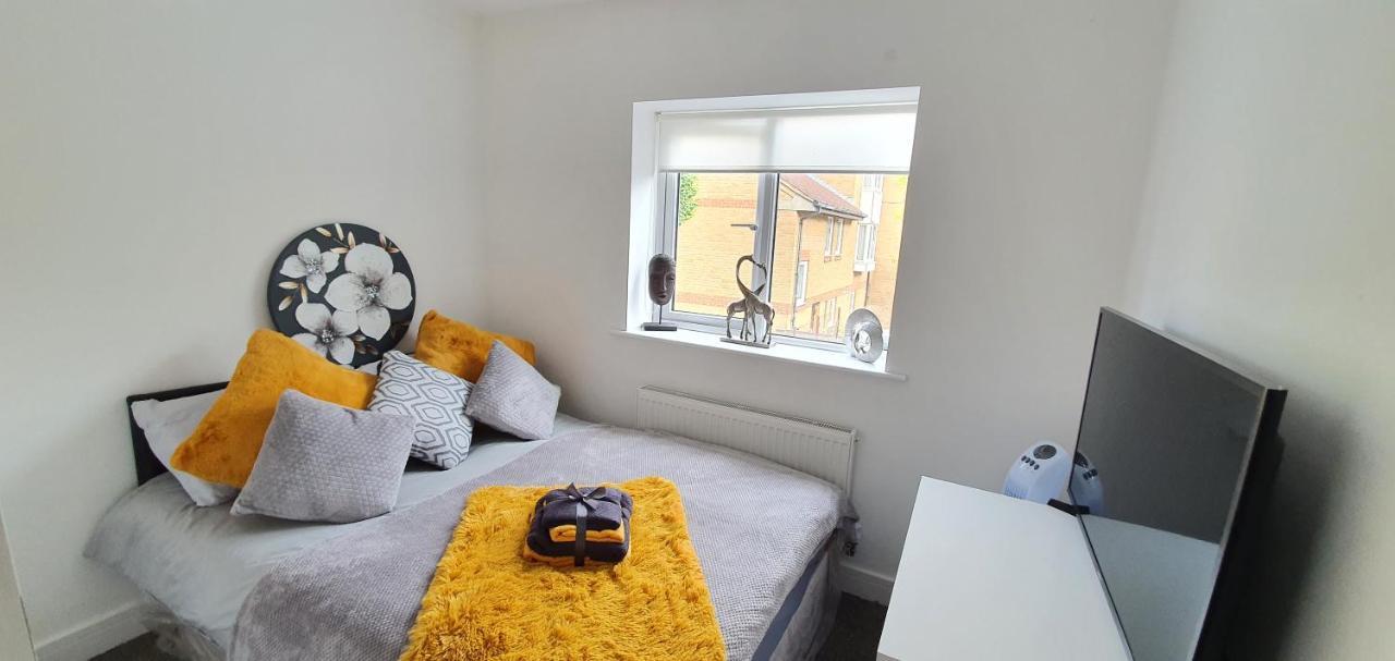 Trendy, Modern Garden Posh Peckham Apartment Londra Esterno foto