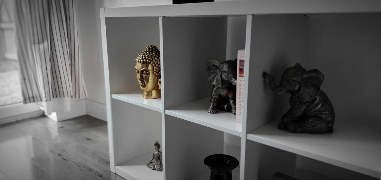 Trendy, Modern Garden Posh Peckham Apartment Londra Esterno foto